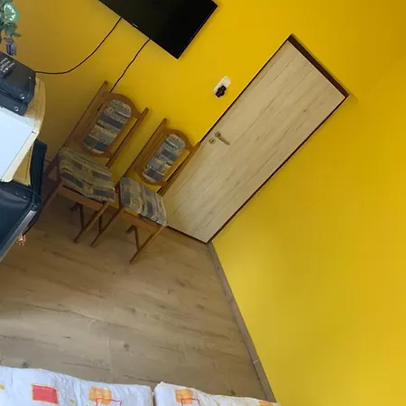 Zsuzsa Apartman Hajduszoboszlo Exterior photo